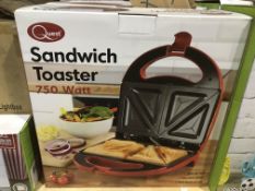 QUEST 750 WATT SANDWICH TOASTER