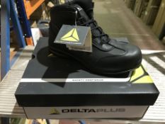 3 X PAIRS OF DELTA PLUS COMPOSITE STEEL TOE CAPPED WORD BOOTS SIZE 8