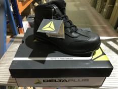 3 X PAIRS OF DELTA PLUS COMPOSITE STEEL TOE CAPPED WORD BOOTS SIZE 8