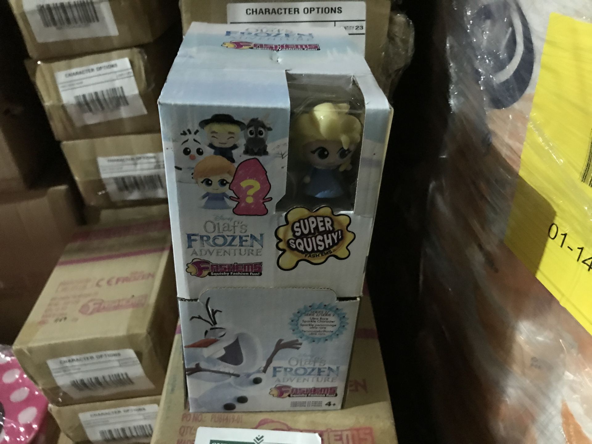 23 X DISNEY OLAFS FROZEN ADVENTURE FASHEMS IN 1 BOX