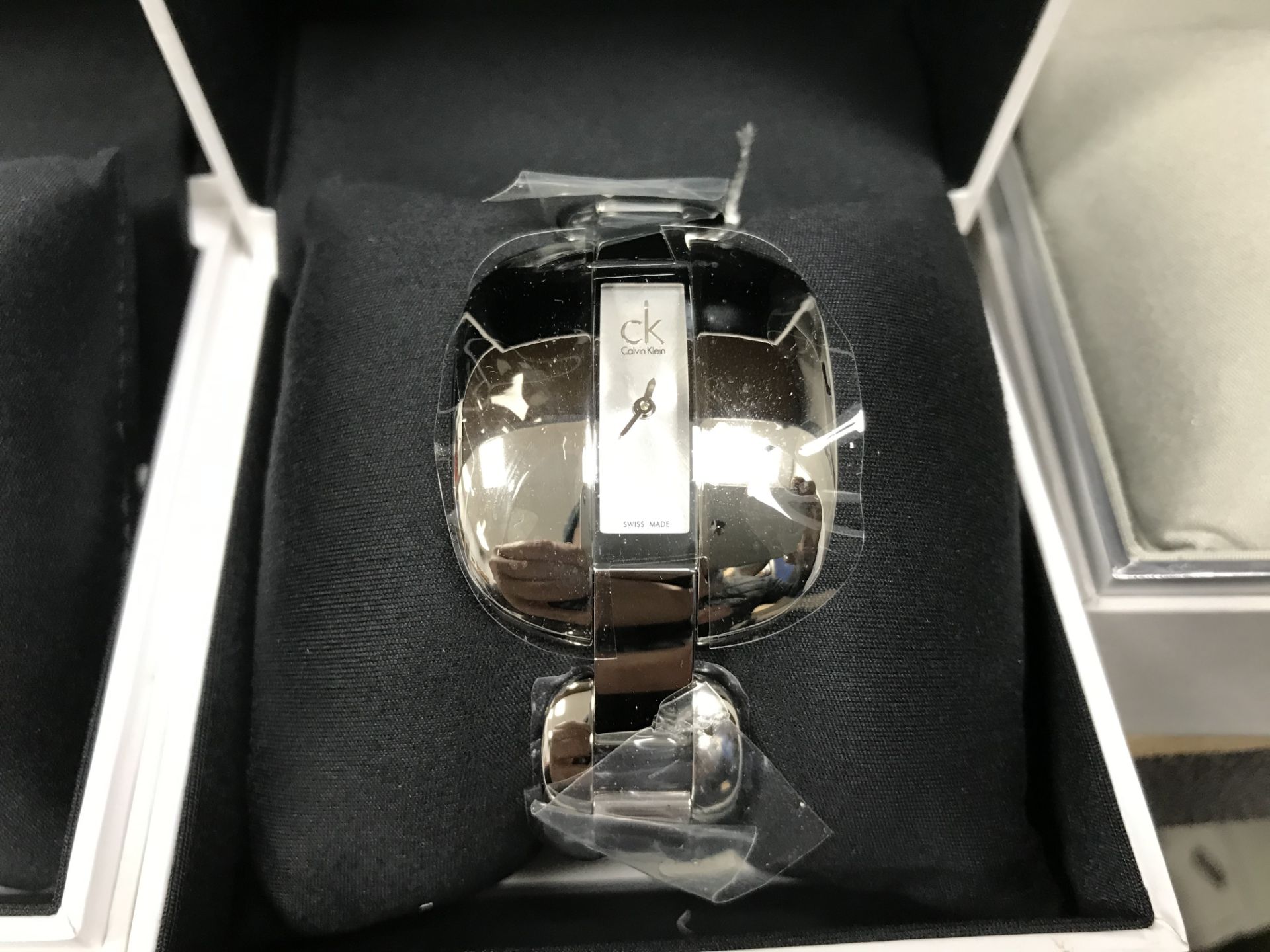 CALVIN KLEIN WRIST WATCH WITH METAL STRAP