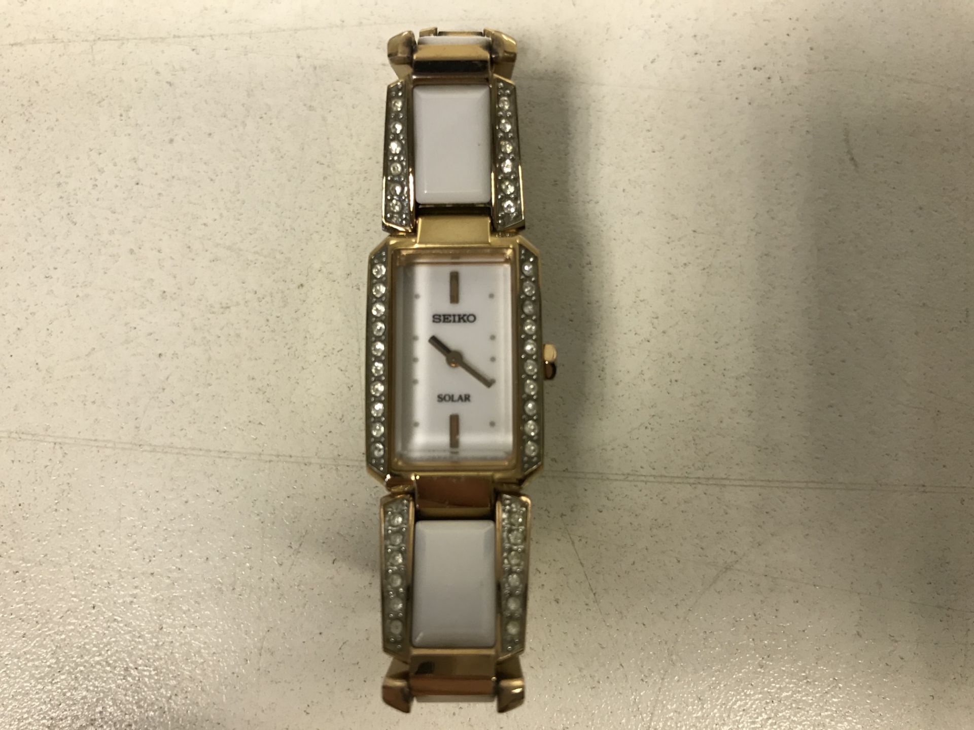 SEIKO SOLAR LADIES WATCH