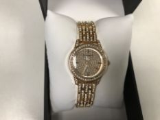 JUICY COUTURE ROSE GOLD COLOURED LADIES WRIST WATCH WITH WHITE COLOURED STONES