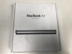 MACBOOK AIR SUPER DRIVE