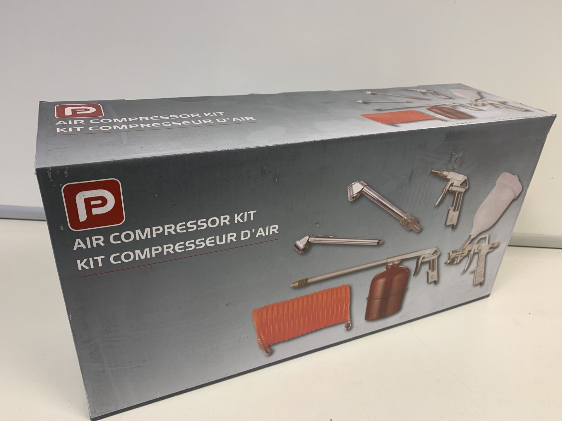 4 x NEW BOXED 6 PIECE AIR COMPRESSOR KITS. RRP £59 EACH