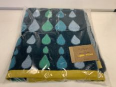 10 X BRAND NEW BOXED DONNA WILSON RAIN DROPS MULTI GREEN BATH SHEETS 100 X 150CM RRP £36 EACH