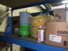 MIXED LOT INCLUDING JOHNSONS BABY OIL, DEEPIO GREASE BUSTER AND LARGE QUANTITY OF PLATES AND