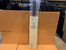 9 X BRAND NEW ARESSON ROUNDERS BATS