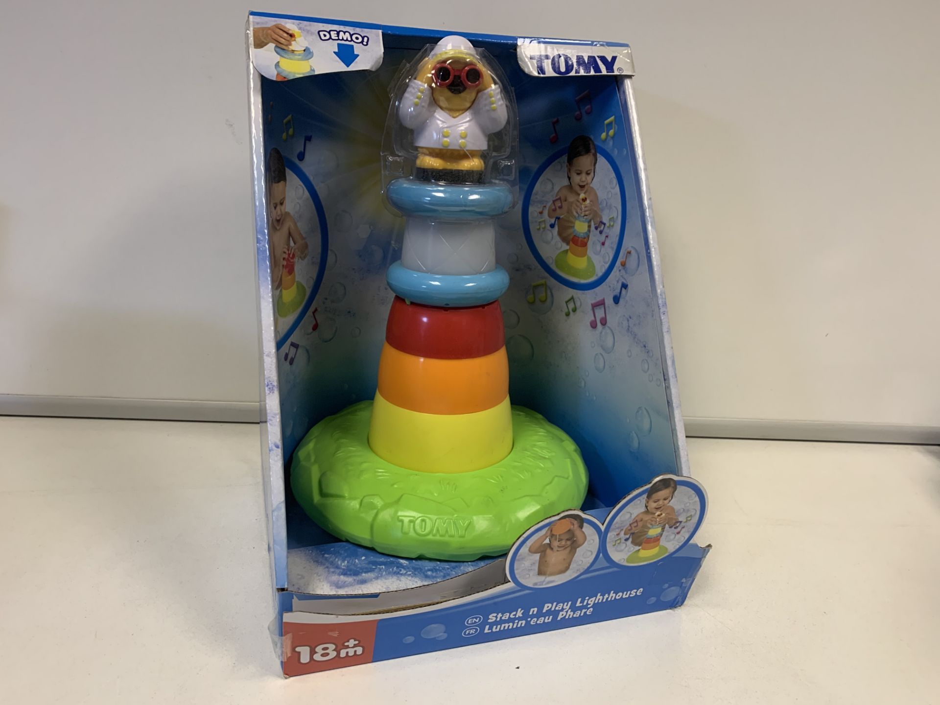 12 X BRAND NEW TOMY STACK AND PLAY LIGHTHOUSES (686/26)