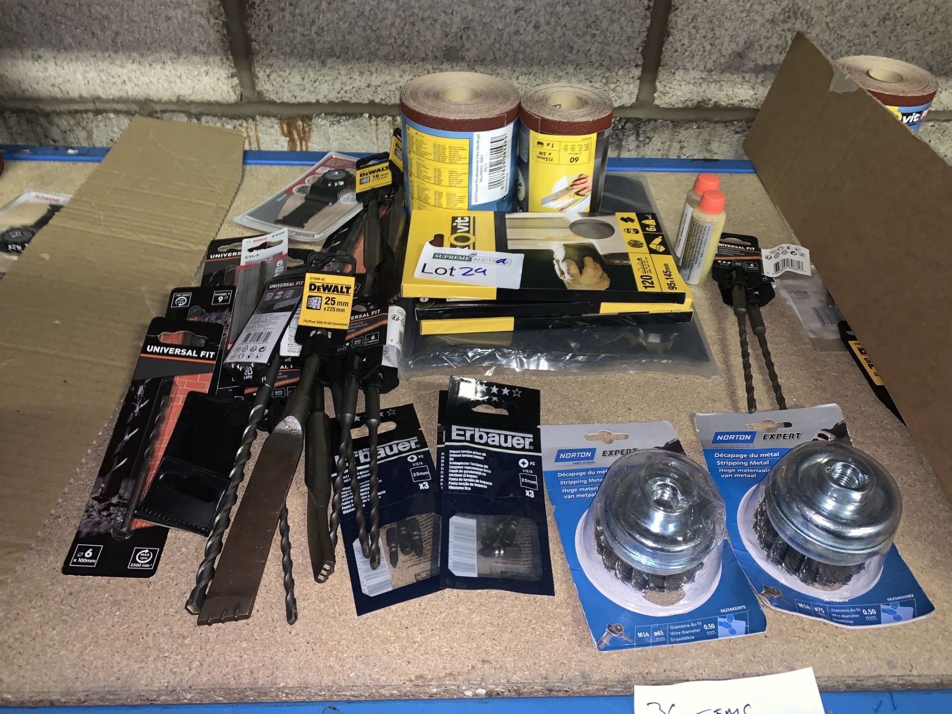 36 PIECE MIXED TOOL LOT INCLUDING DEWALT TOOTH CHISELS, METAL STRIPPERS, SANDING SHEETS, ETC