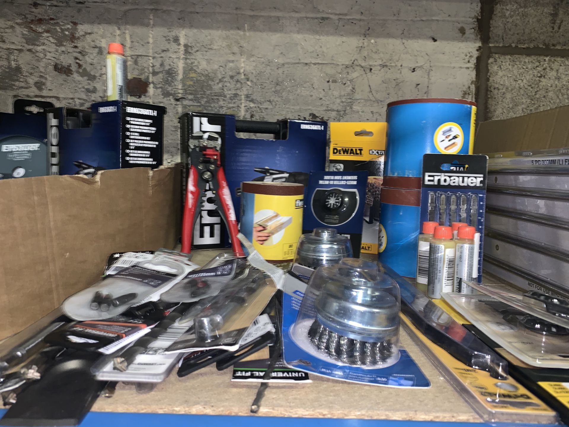 33 PIECE TOOL LOT INCLUDING ERBAUER AIR DIE GRINDING KIT, NORTON METAL STRIPPER, SANDING SHEETS,