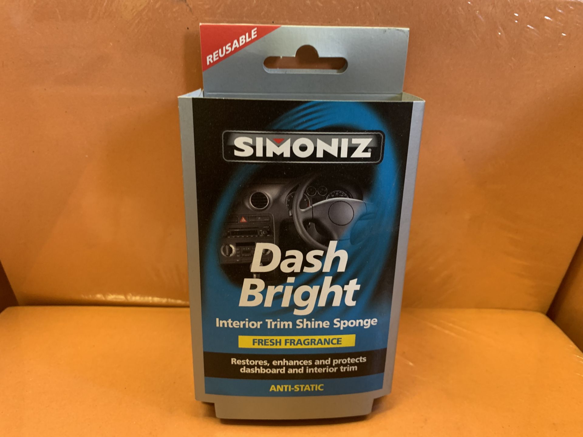 90 X BRAND NEW SIMONIZ DASH BRIGHT INTERIOR TRIM SHINE SPONGES