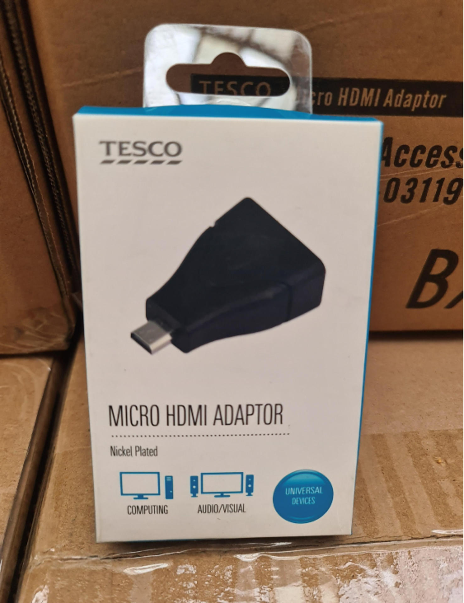 PALLET TO CONTAIN 400 x NEW BOXED TESCO MICRO HDMI ADAPTOR - NICKEL PLATED. RRP £12 EACH