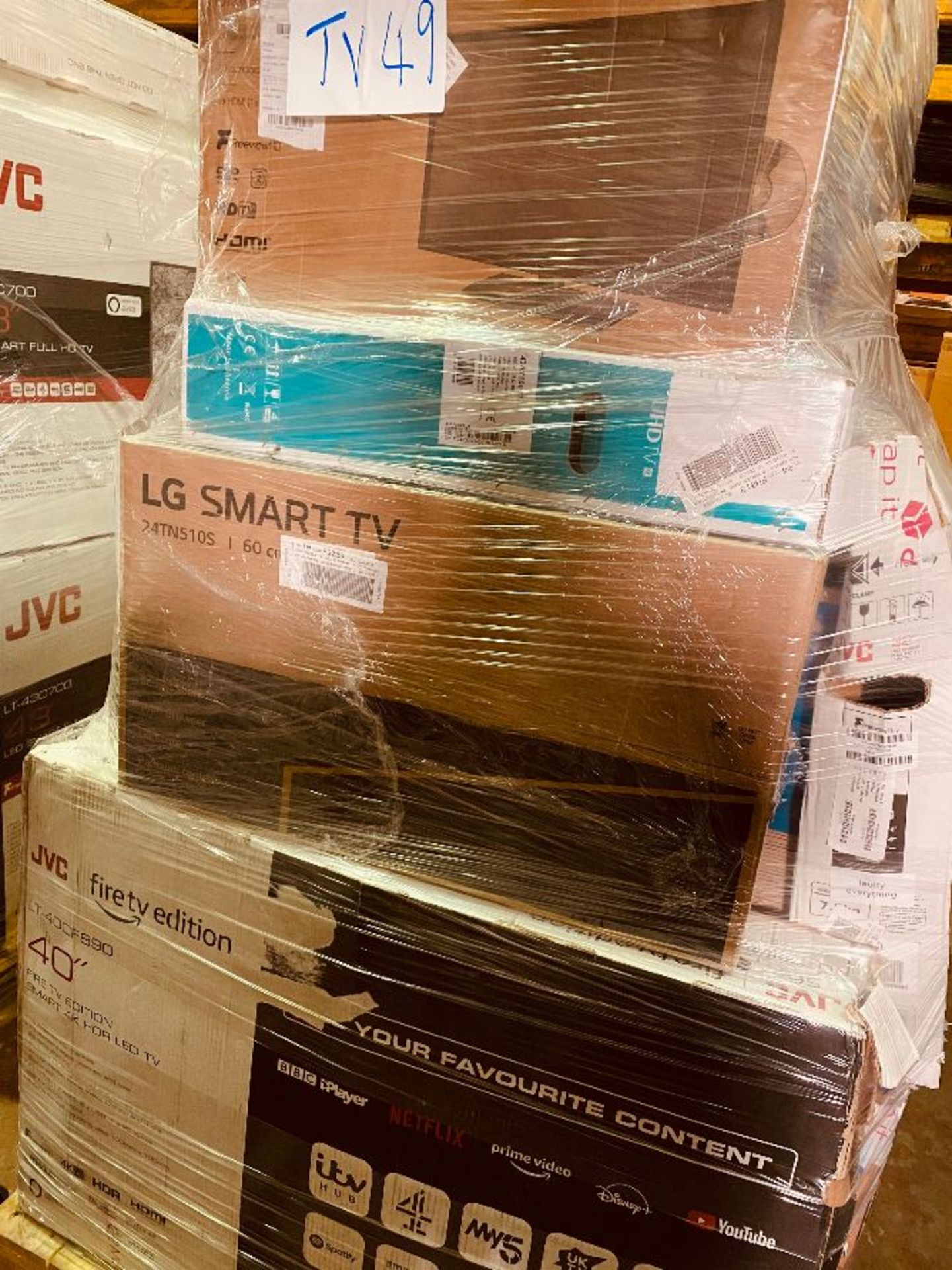 (TV49) PALLET TO CONTAIN 22  x VARIOUS RETURNED TVS TO INCLUDE JVC, TOSHIBA, SAMSUNG, LG, . SIZES