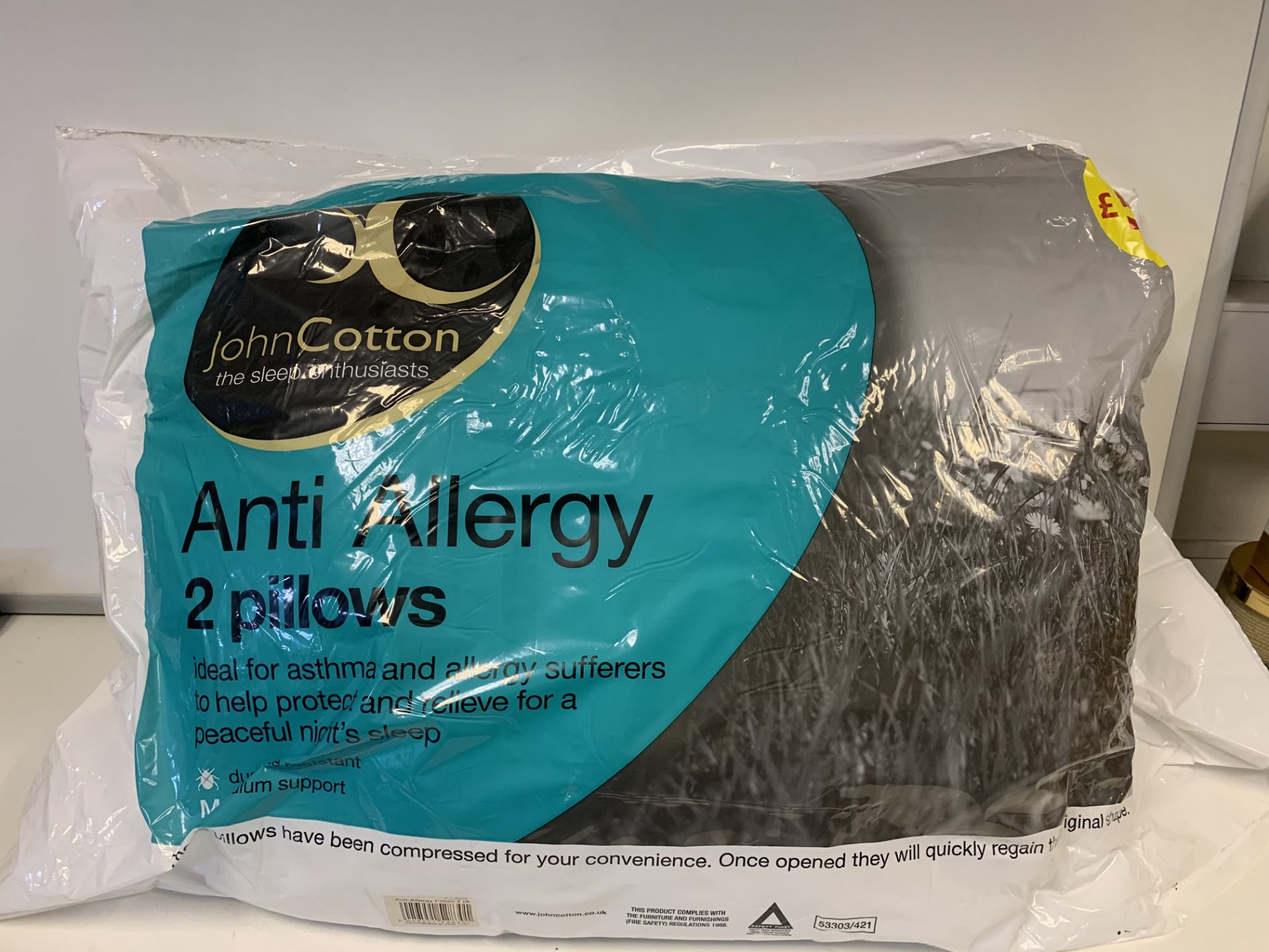 20 x SETS OF 2 JOHN COTTON ANTI ALLERGY POLLOWS. MEDIUM SUPPORT