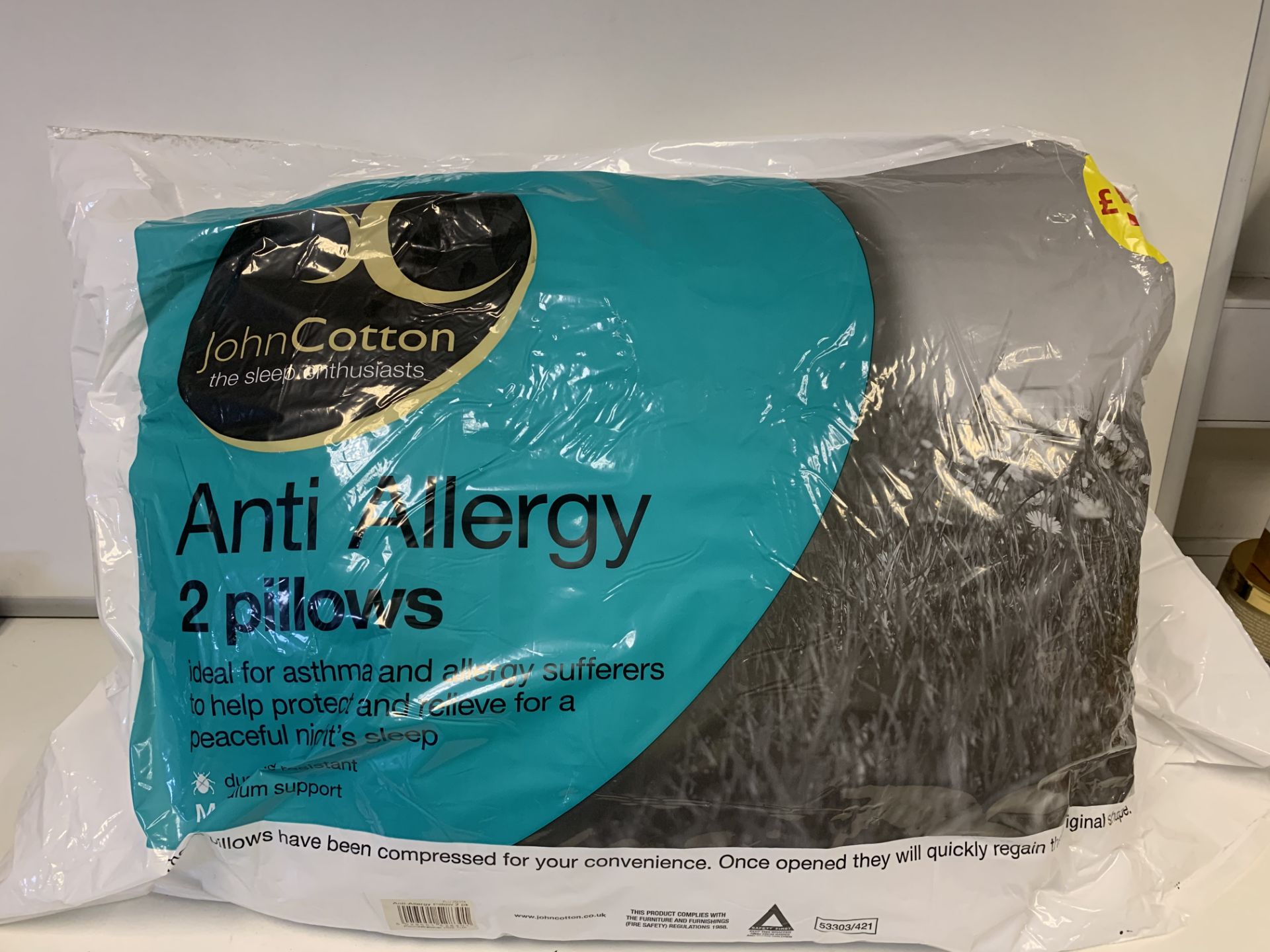 20 x SETS OF 2 JOHN COTTON ANTI ALLERGY POLLOWS. MEDIUM SUPPORT