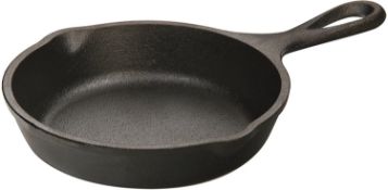 18 X BRAND NEW BOXED LODGE CAST IRON 5 INCH MINI SKILLET/ MINI FRYING PAN RRP £22 EACH PIECE