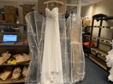 UNKNOWN SIZE WHITE WEDDING DRESS