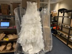 UNKNOWN SIZE WHITE WEDDING DRESS