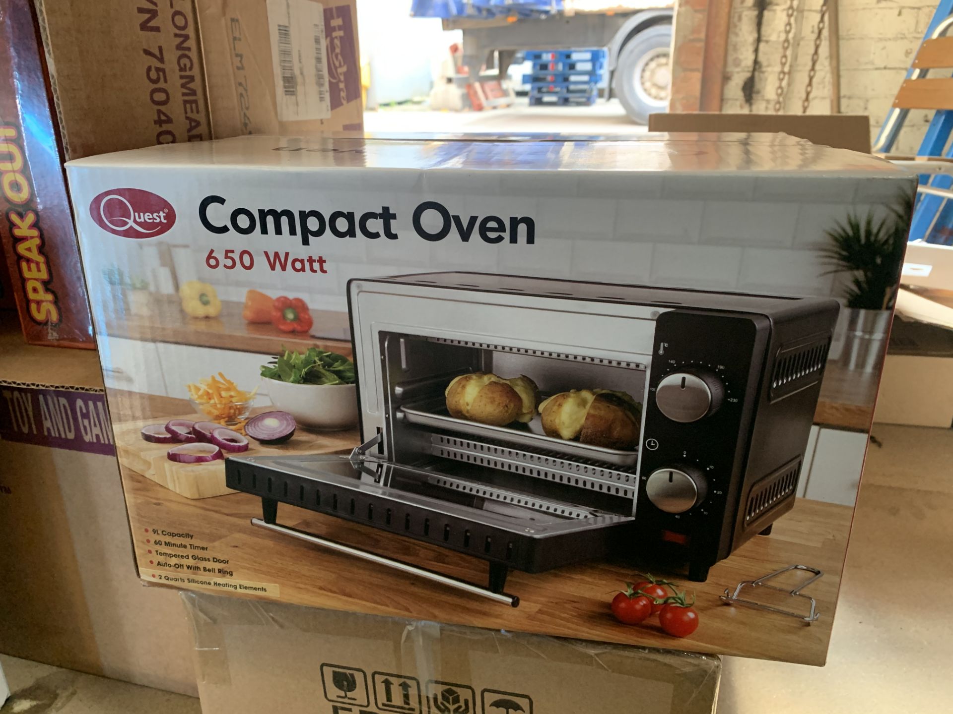 BRAND NEW QUEST 650W COMPACT OVEN (G)