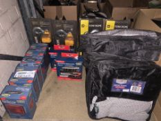 MIXED LOT INCLUDING FOG LAMPS, SNOW SOCKS, TOW ROPES ETC