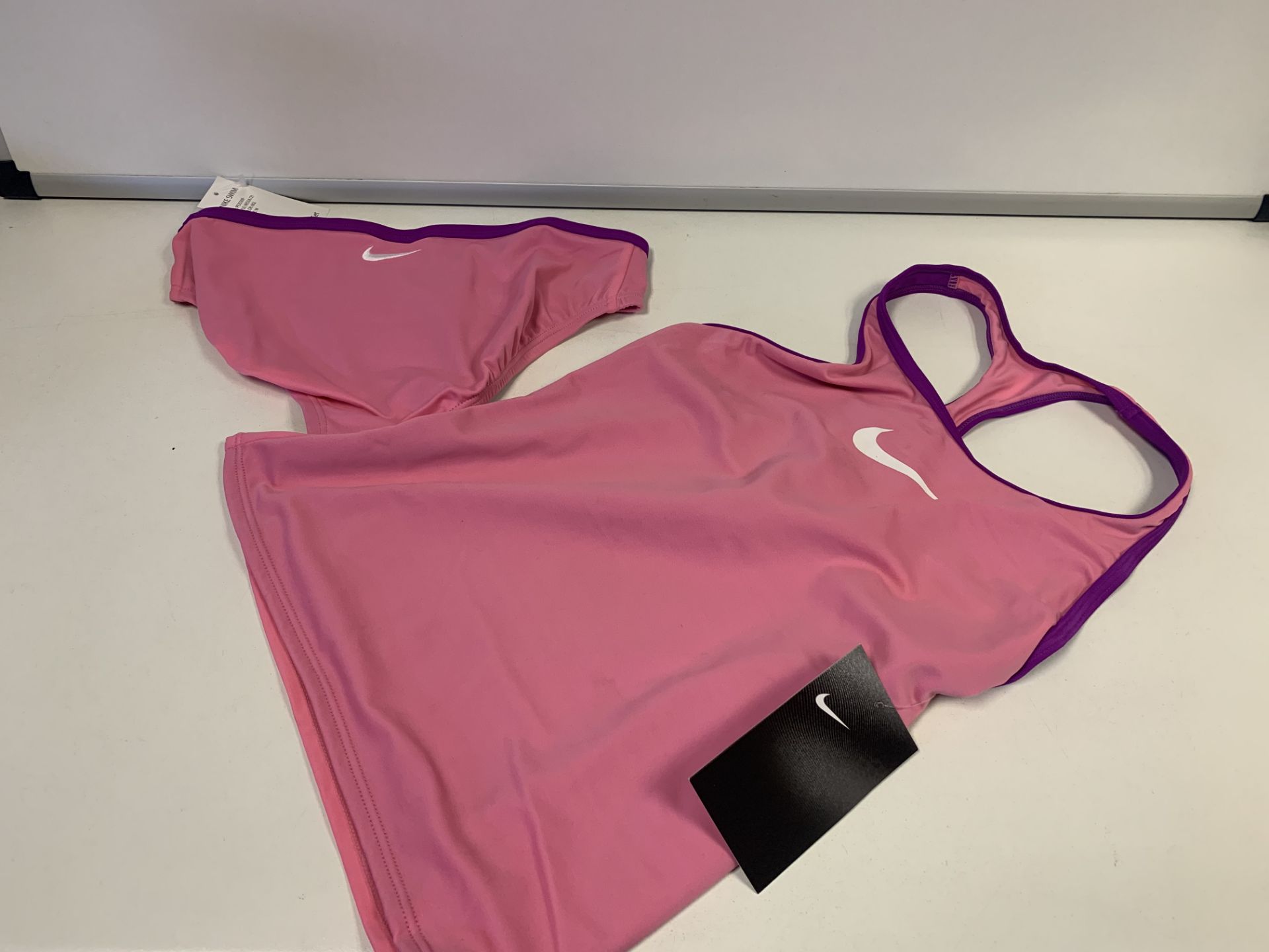 (NO VAT) 9 X BRAND NEW CHILDRENS NIKE 2 PIECE TANKINI SWIMWEAR SETS PINK SIZE MEDIUM