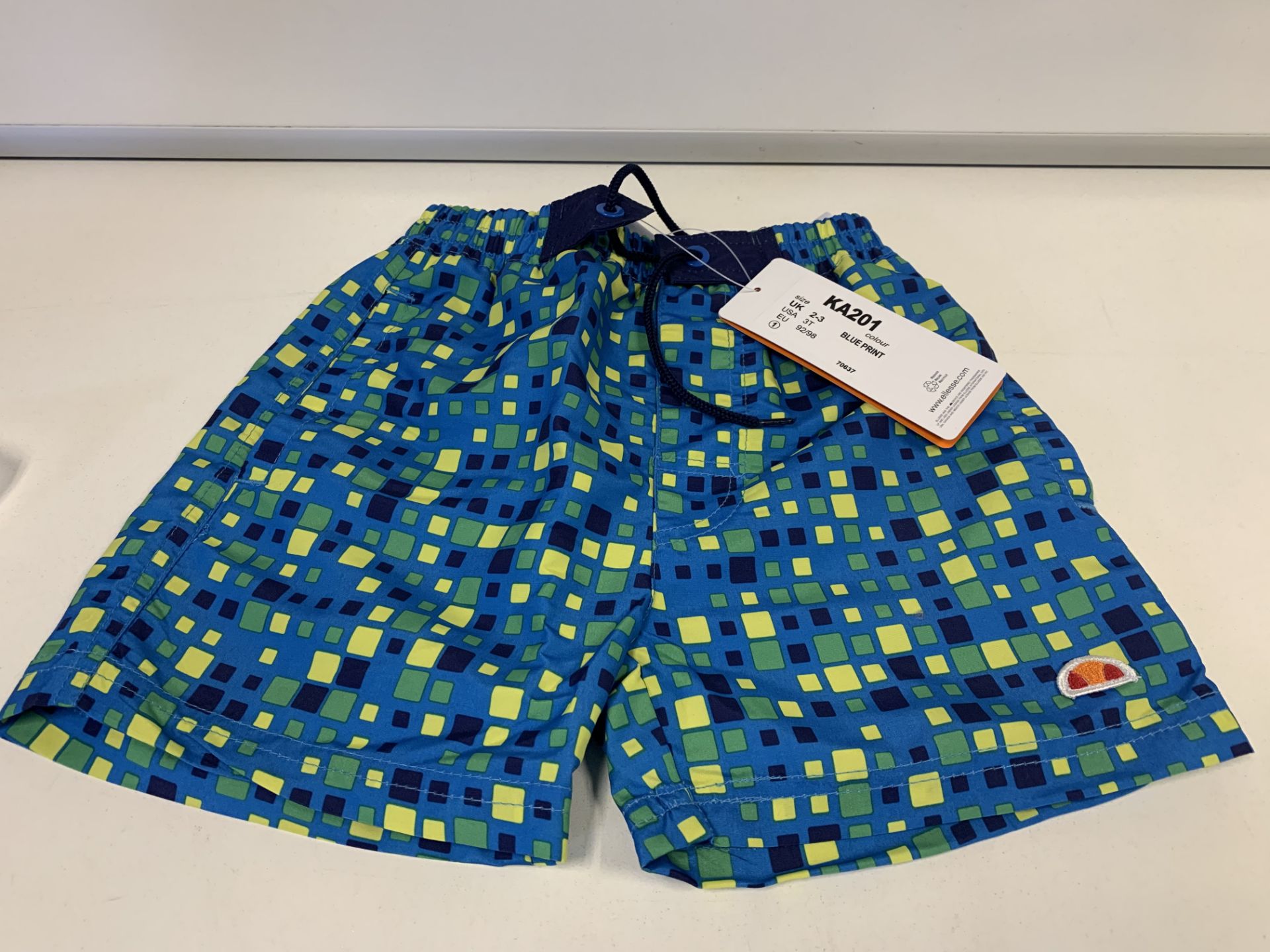 (NO VAT) 8 X BRAND NEW BOYS ELLESSE BLUE PRINT SWIM SHORTS SIZE 2-3