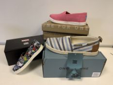(NO VAT) 6 X BRAND NEW CHILDRENS TOMS IN VARIOUS STYLES AND SIZES
