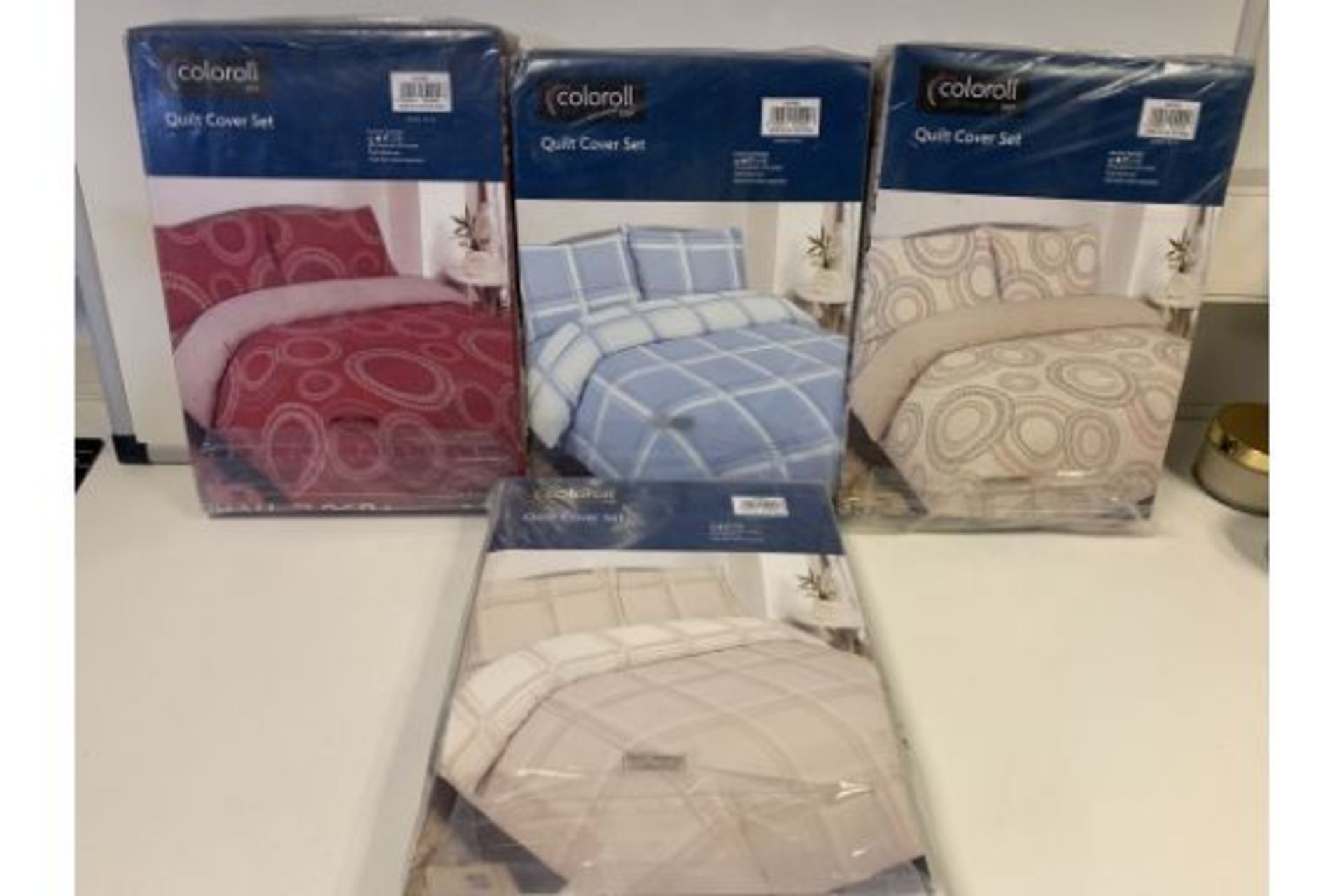 PALLET TO CONTAIN 100 X PACKAGED KING DUVET SETS (VARIOUS DESIGNS)