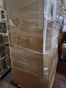 (P8) LARGE PALLET TO CONTAIN VARIOUS ITEMS TO INCLUDE: TOILET SEATS, LARGE QTY OF WETROOM PANELS/