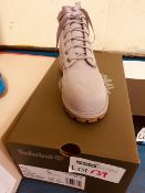 NEW & BOXED TIMBERLAND PREMIUM WATERPROOF BOOT LIGHT GREY SIZE 1 YOUTH