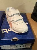 NEW AND BOXED REEBOK WHITE/PINK UK 12