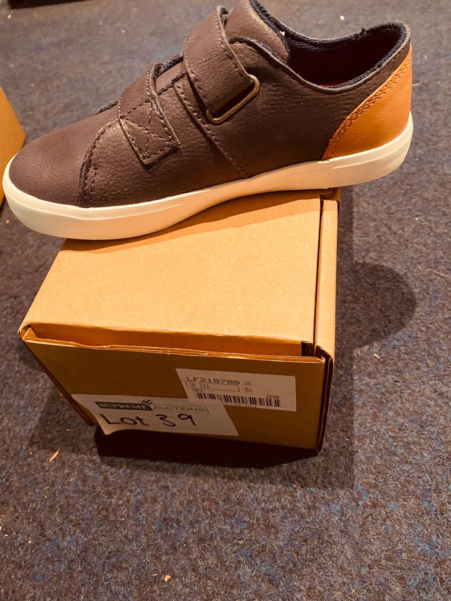 NEW AND BOXED TIMBERLANDS I-11 - Image 2 of 2