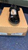 NEW AND BOXED CLARKS BLACK SPARKLY UK 12