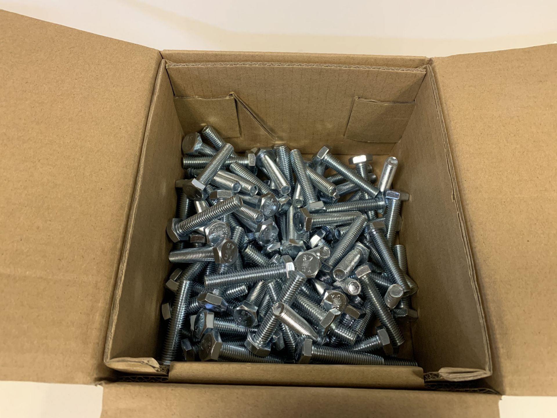 15 x NEW SEALED BOXES OF 4KG M10x50MM HEX BOLTS