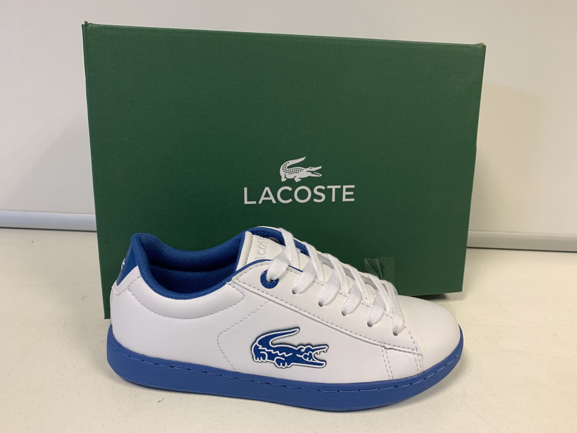 (NO VAT) 5 X BRAND NEW CHILDRENS LACOSTE WHITE AND BLUE TRAINERS SIZE I13