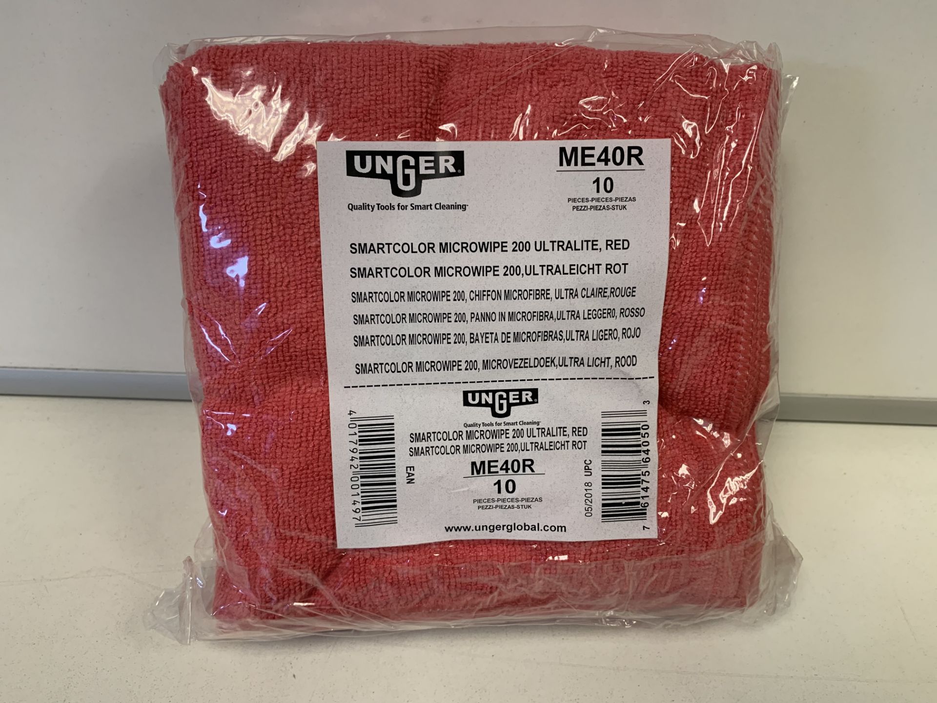 30 X BRAND NEW PACKS OF 10 RED UNGER MICROWIPE CLOTHS