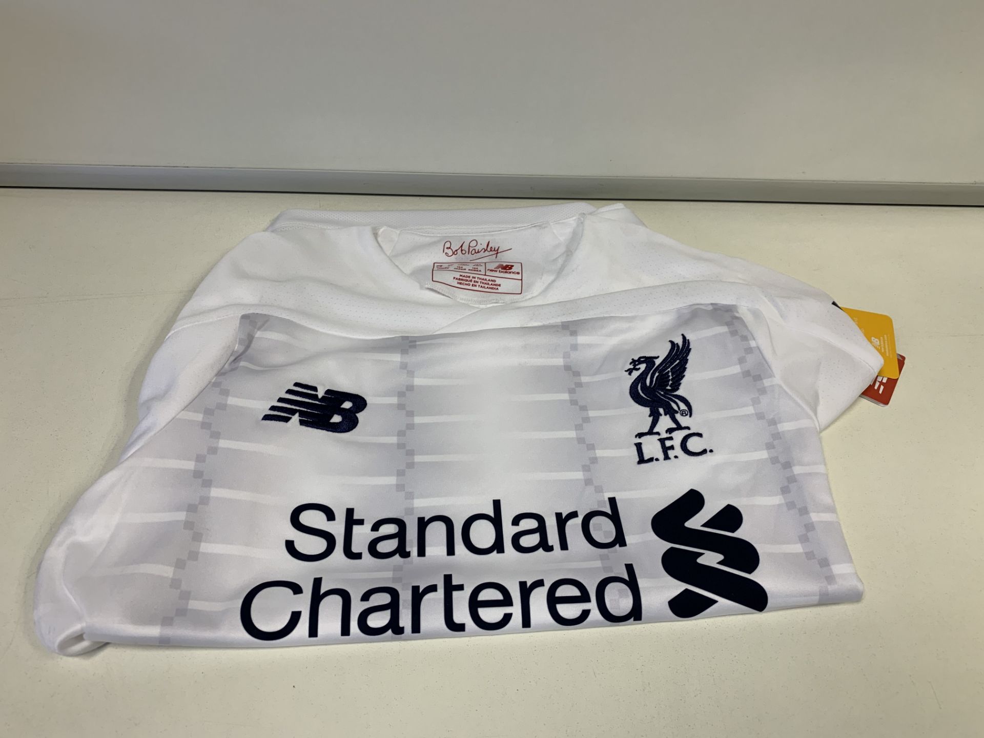 (NO VAT) 5 X BRAND NEW CHILDRENS NEW BALANCE WHITE LIVERPOOL SHIRTS SIZE MEDIUM BOYS