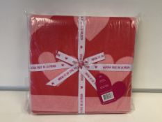 8 X BRAND NEW AGATHA RUIZ DE LA PRADA CORAZON FUCSIA ROSA THROW 130 X 170CM RRP £60 EACH