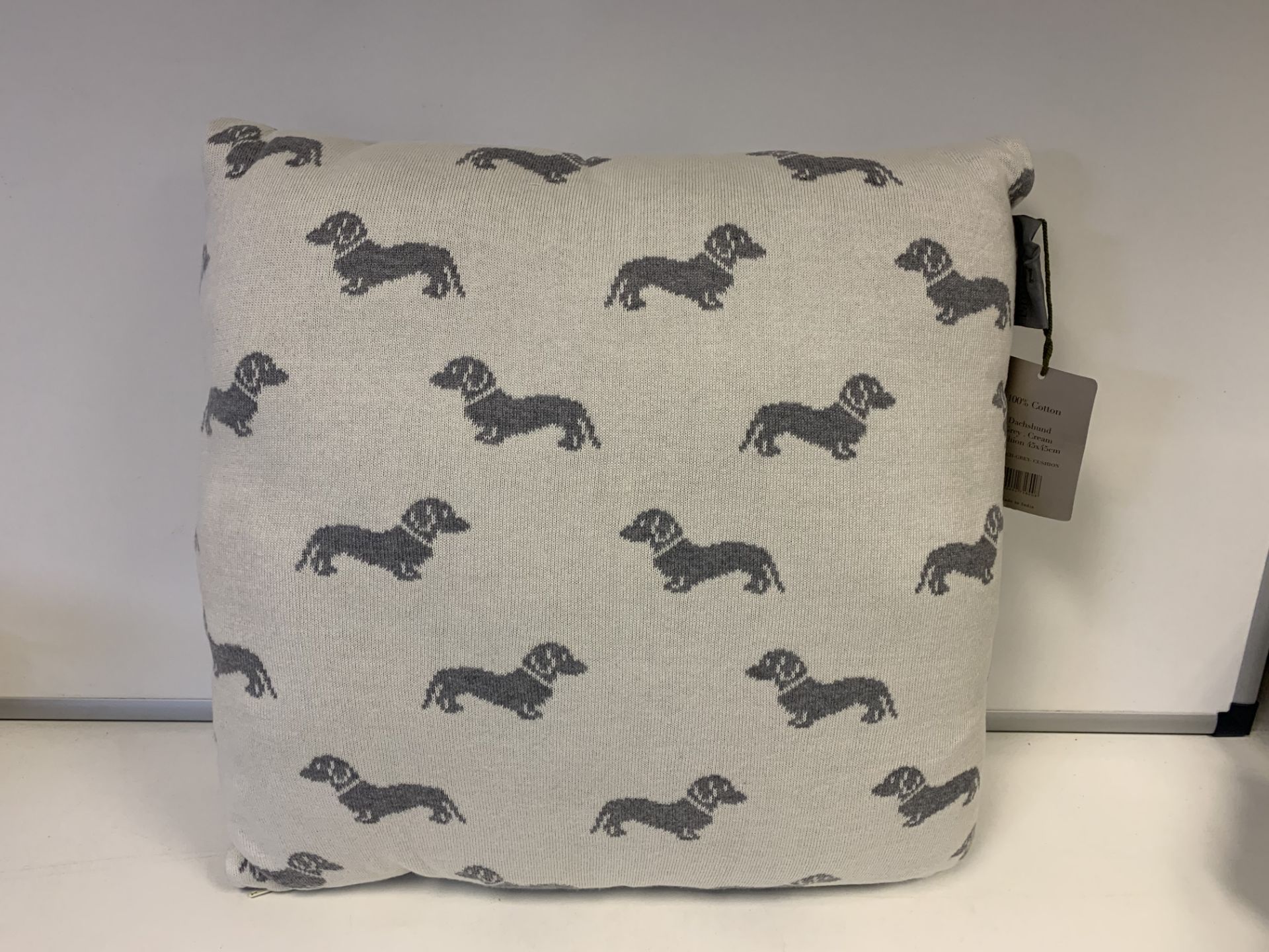 8 X BRAND NEW EMILY BOND DACHSHUND GREY KNITTED CUSHIONS 50 X 50CM RRP £40 EACH