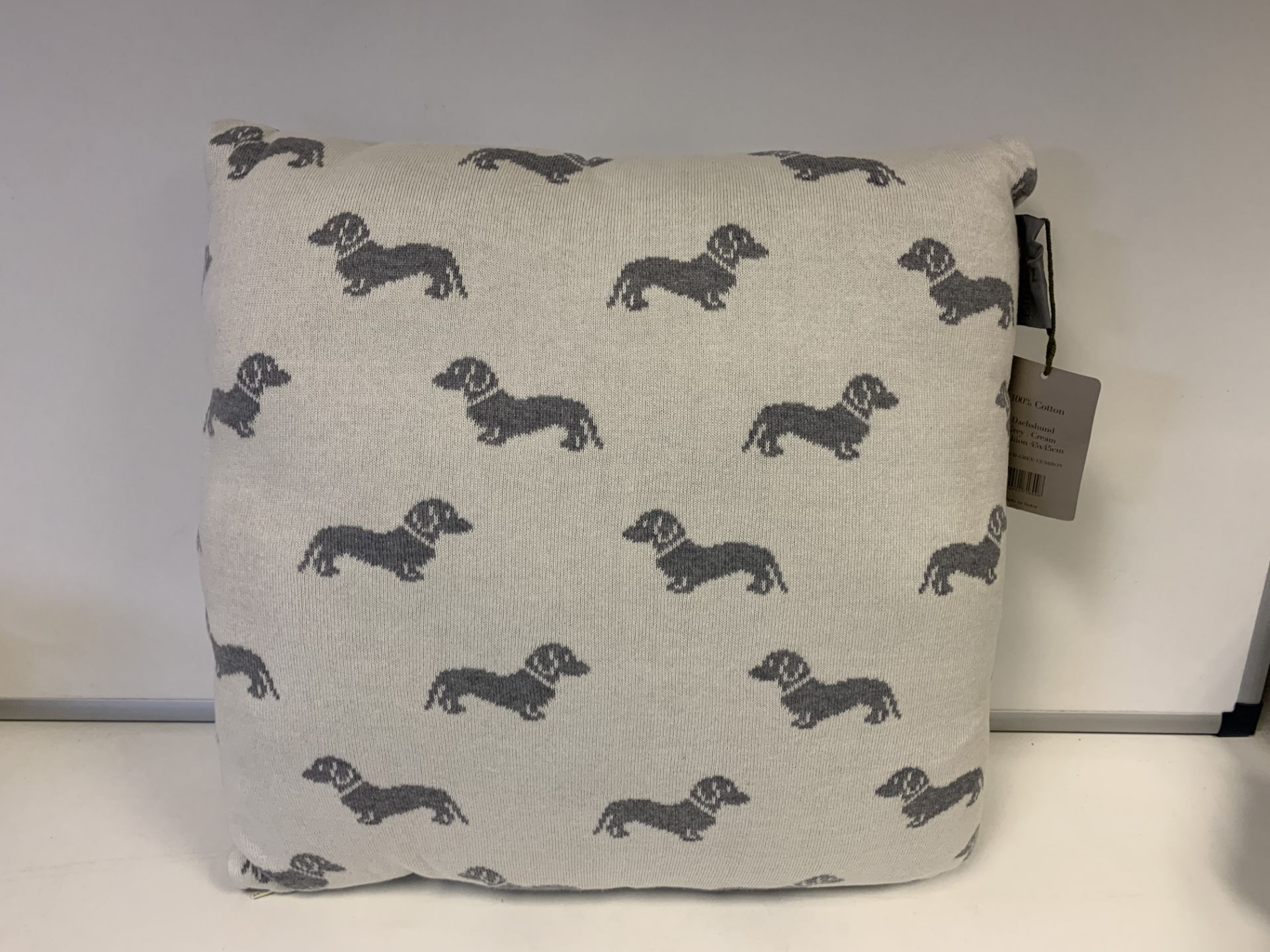 8 X BRAND NEW EMILY BOND DACHSHUND GREY KNITTED CUSHIONS 50 X 50CM RRP £40 EACH