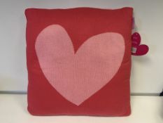 10 X BRAND NEW AGATHA RUIZ DE LA PRADA CORAZON FUCSIA ROSA CUSHIONS 45 X 45CM RRP £40 EACH