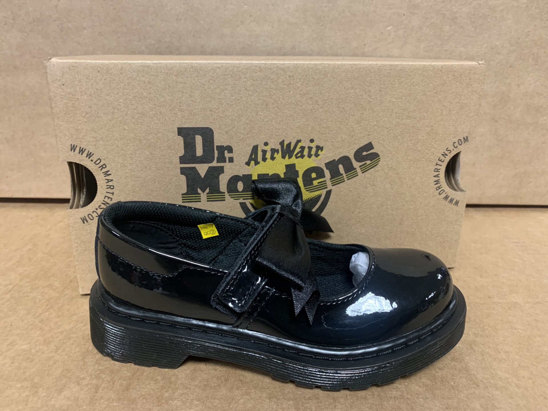 (NO VAT) 5 X BRAND NEW DR MARTENS MACCY 2 [ATENT LAMPERS SIZE i11
