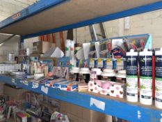 LARGE MIXED LOT ON 1 SHELF INCLUDING BOSTIK SEALANT, BATH BOMBS PAPERMATE PENS, MOISTURISING CREAMS,