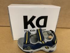 (NO VAT) 4 X BRAND NEW KIDS DIVISION SANDALS SIZE 5