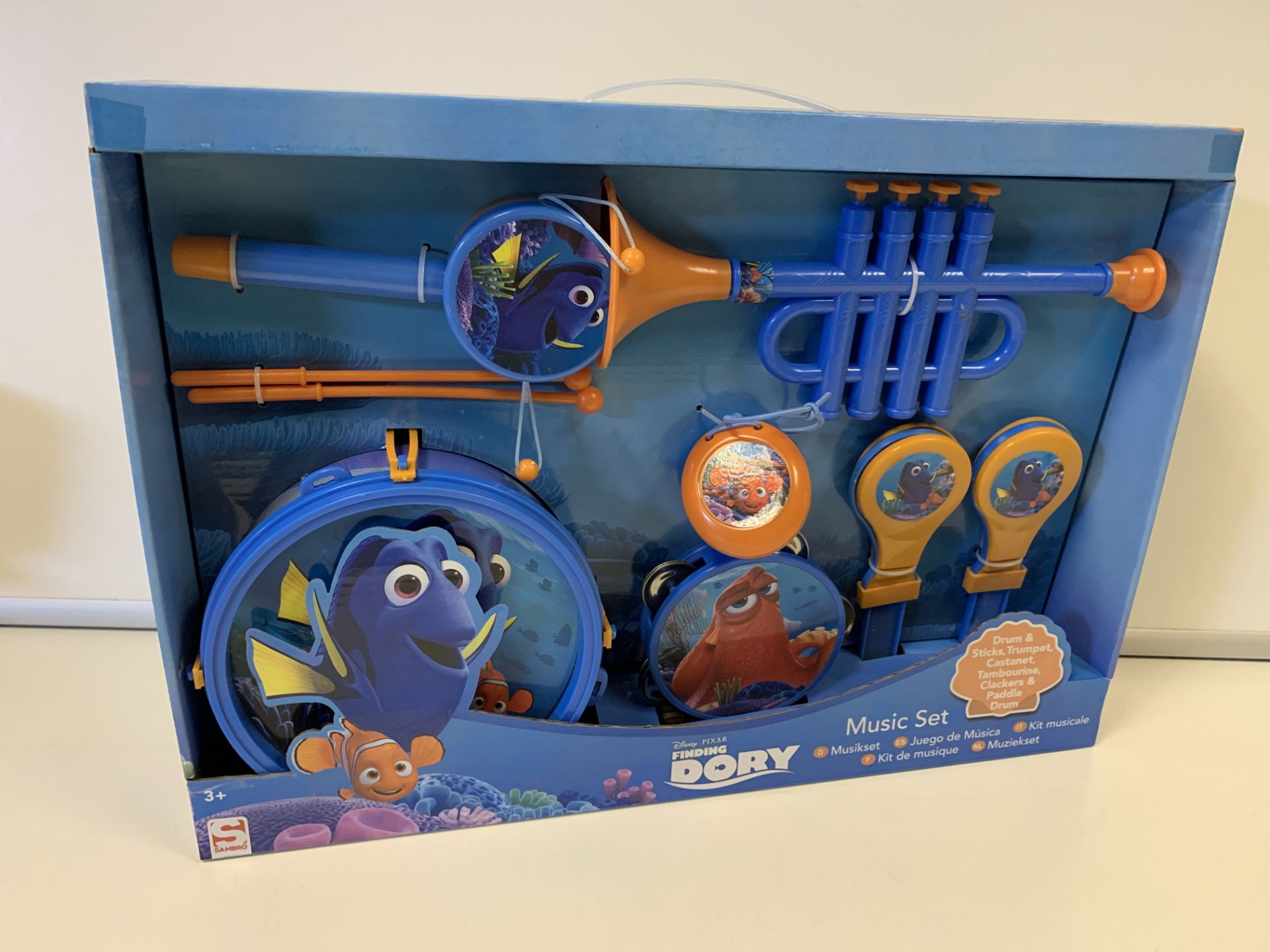 12 X BRAND NEW DISNEY FINDING DORY MUSIC SETS INCLUDING DRUMS, TRUMPET, TAMBOURINE ETC