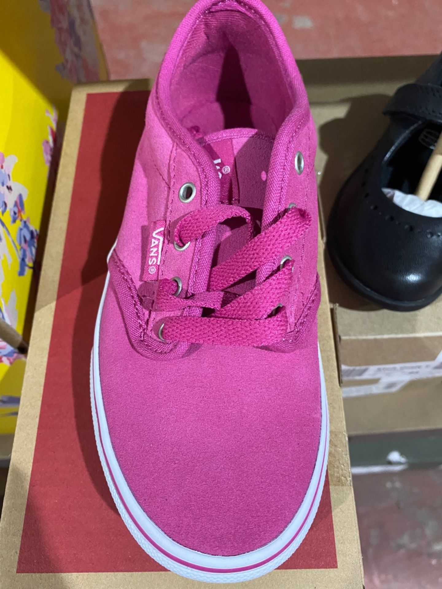 NEW & BOXED VANS BERRY INFANT 12 - Image 2 of 2