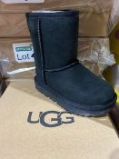 NEW & BOXED UGG BLACK BOOT SIZE INFANT 7