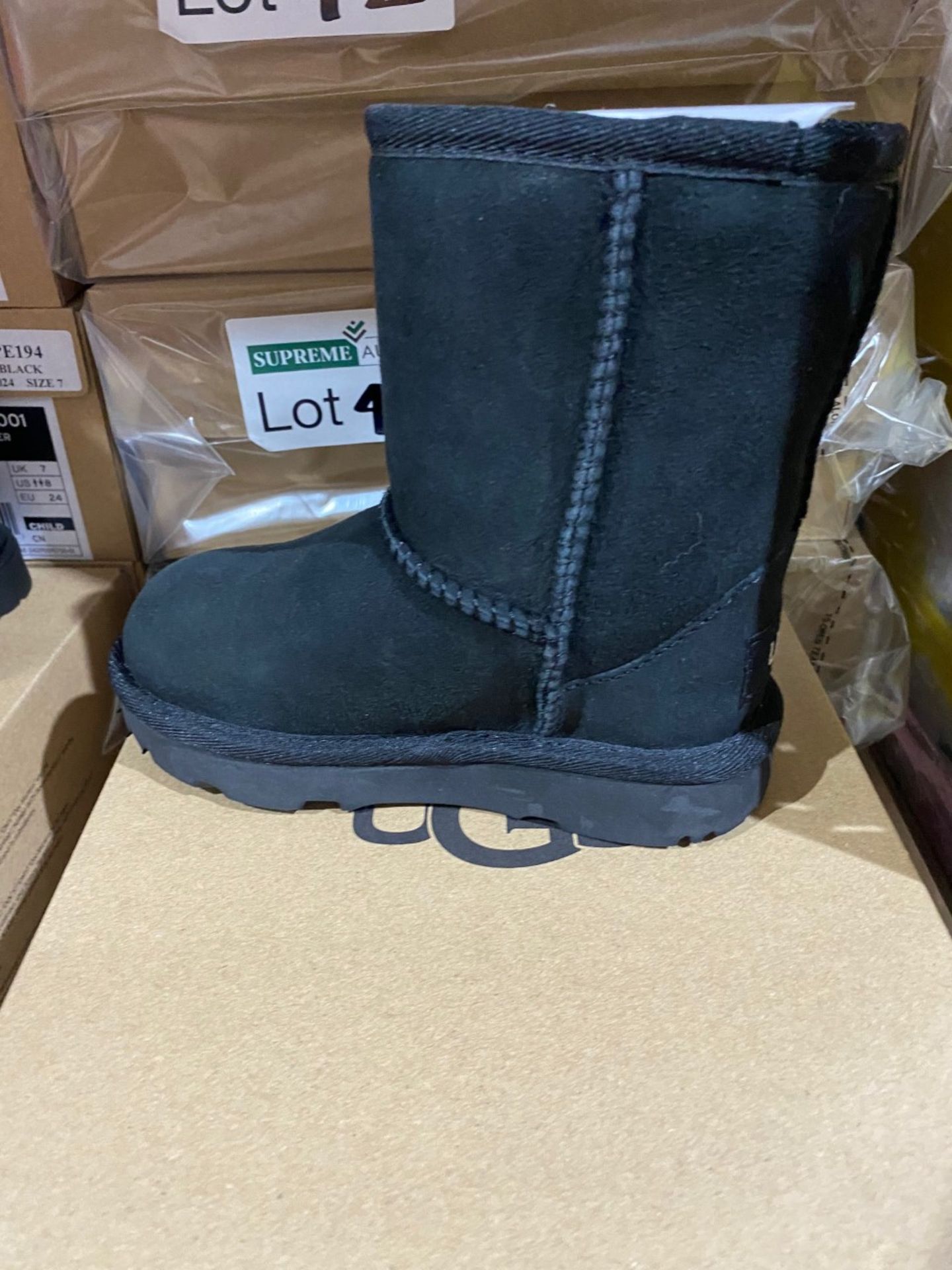 NEW & BOXED UGG BLACK BOOT SIZE INFANT 7 - Image 2 of 2