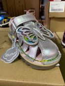 NEW & BOXED KICKERS SILVER BUTTERFLY SANDAL SIZE INFANT 8